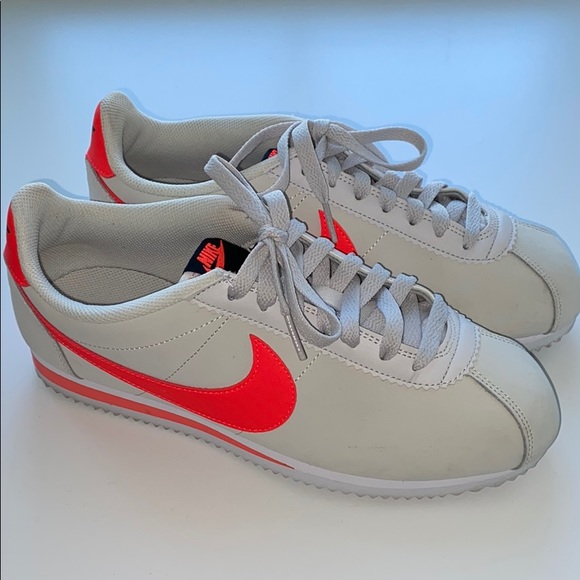 nike cortez orange swoosh